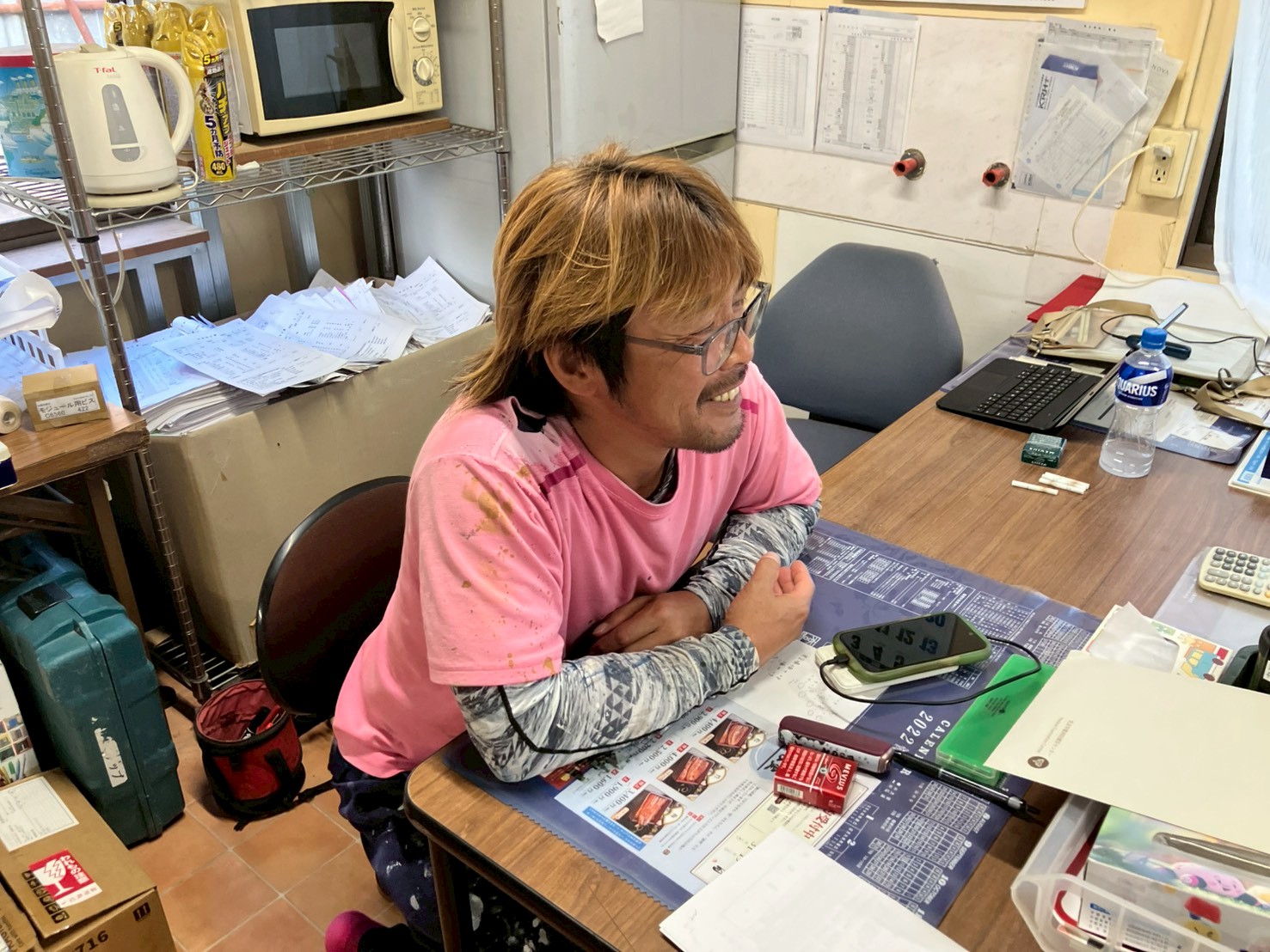 取材に応じる川崎さん